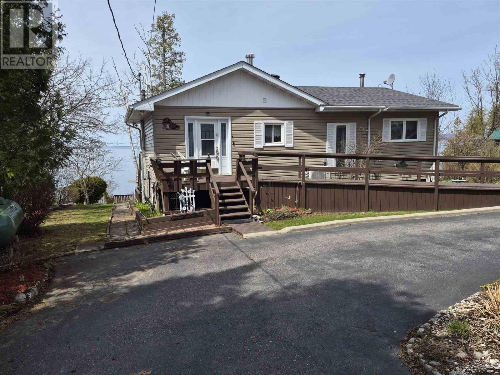 345 Dead End RD, Goulais River, Ontario