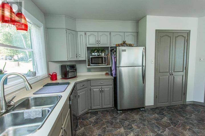 2750 Canoe Point Rd, St. Joseph Township, St. Joseph Island, Ontario  P0R 1J0 - Photo 16 - SM261496
