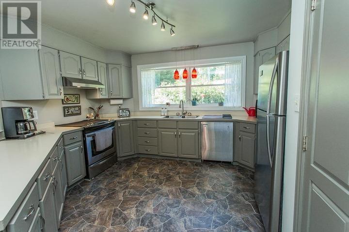 2750 Canoe Point Rd, St. Joseph Township, St. Joseph Island, Ontario  P0R 1J0 - Photo 14 - SM261496