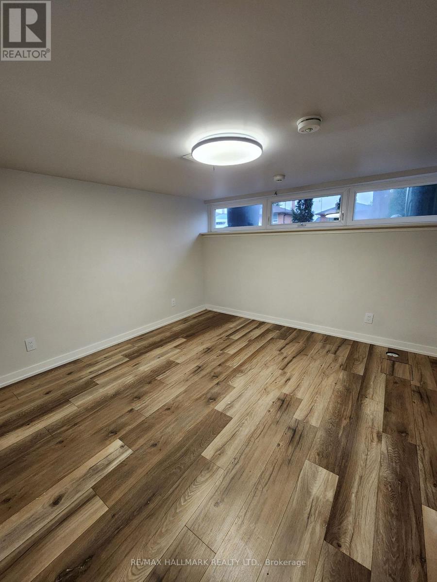 Lower #2 - 164 Richard Clark Drive, Toronto, Ontario  M3M 1V4 - Photo 6 - W13514382