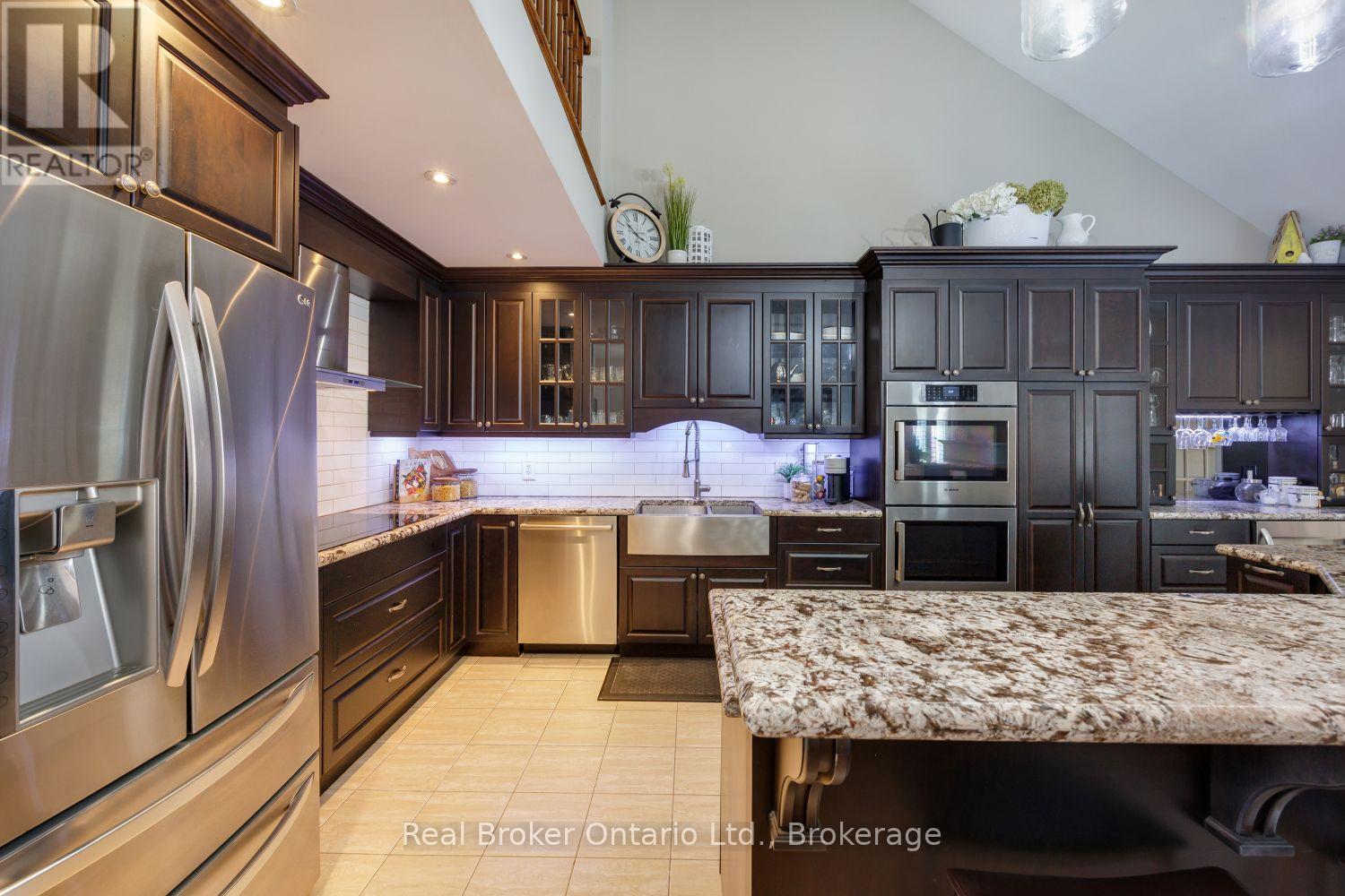 11 Greenaway Circle, Port Hope, Ontario  L1A 0B9 - Photo 11 - X13668342