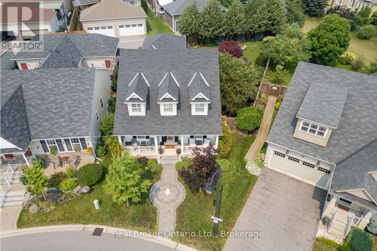 11 Greenaway Circle, Port Hope, Ontario  L1A 0B9 - Photo 2 - X13668342