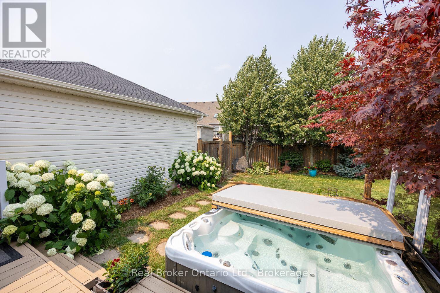 11 Greenaway Circle, Port Hope, Ontario  L1A 0B9 - Photo 40 - X13668342