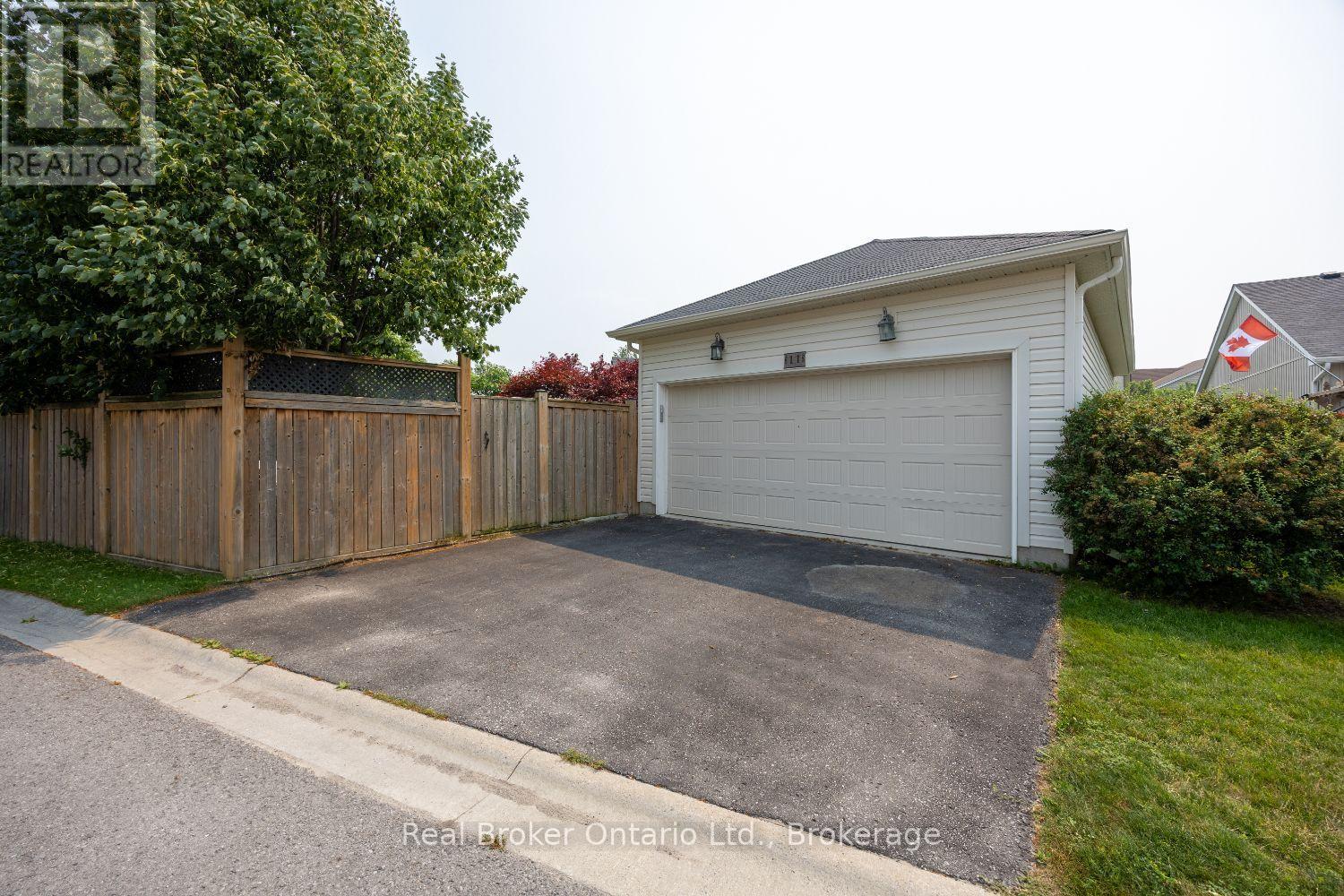 11 Greenaway Circle, Port Hope, Ontario  L1A 0B9 - Photo 48 - X13668342