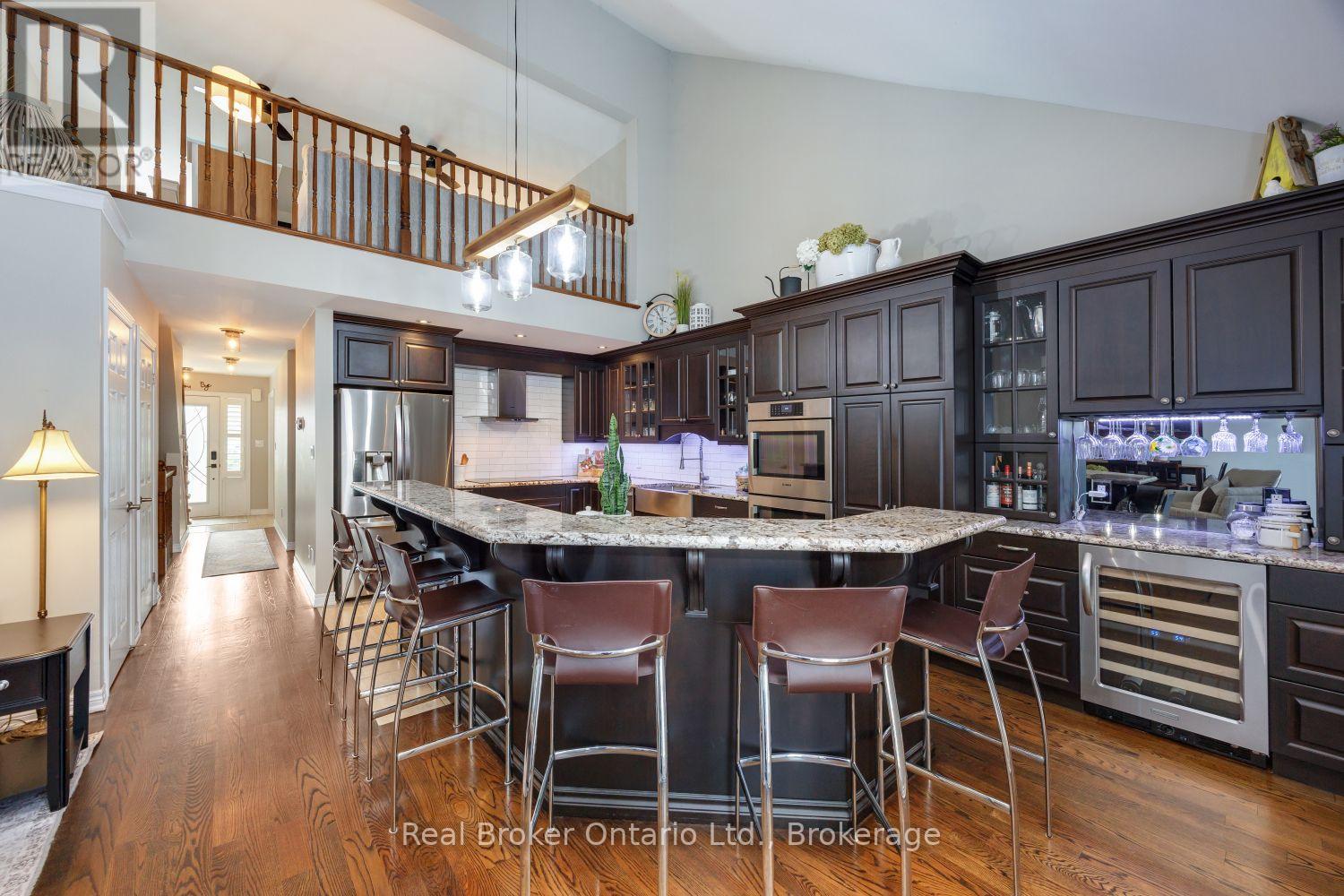 11 Greenaway Circle, Port Hope, Ontario  L1A 0B9 - Photo 9 - X13668342