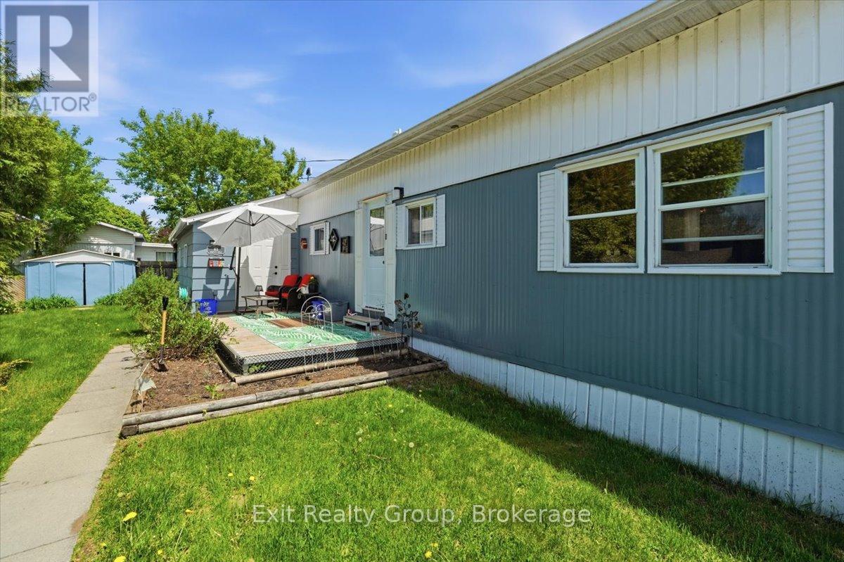 63 - 63 Whites Road, Quinte West, Ontario  K8V 5P5 - Photo 15 - X13668394