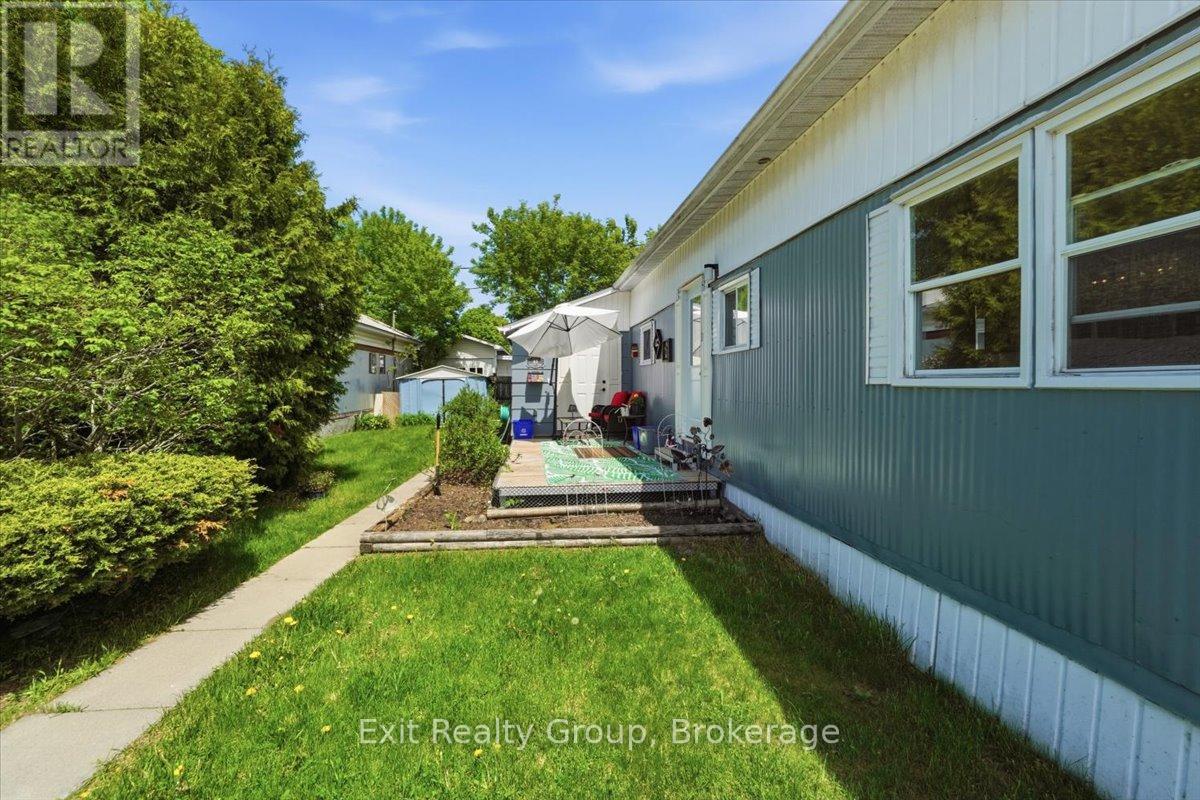 63 - 63 Whites Road, Quinte West, Ontario  K8V 5P5 - Photo 16 - X13668394
