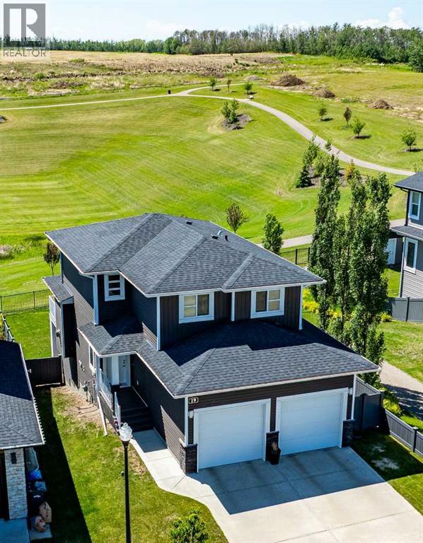19 Vanveller Way, Sylvan Lake, Alberta  T4S 0M4 - Photo 1 - A2318331