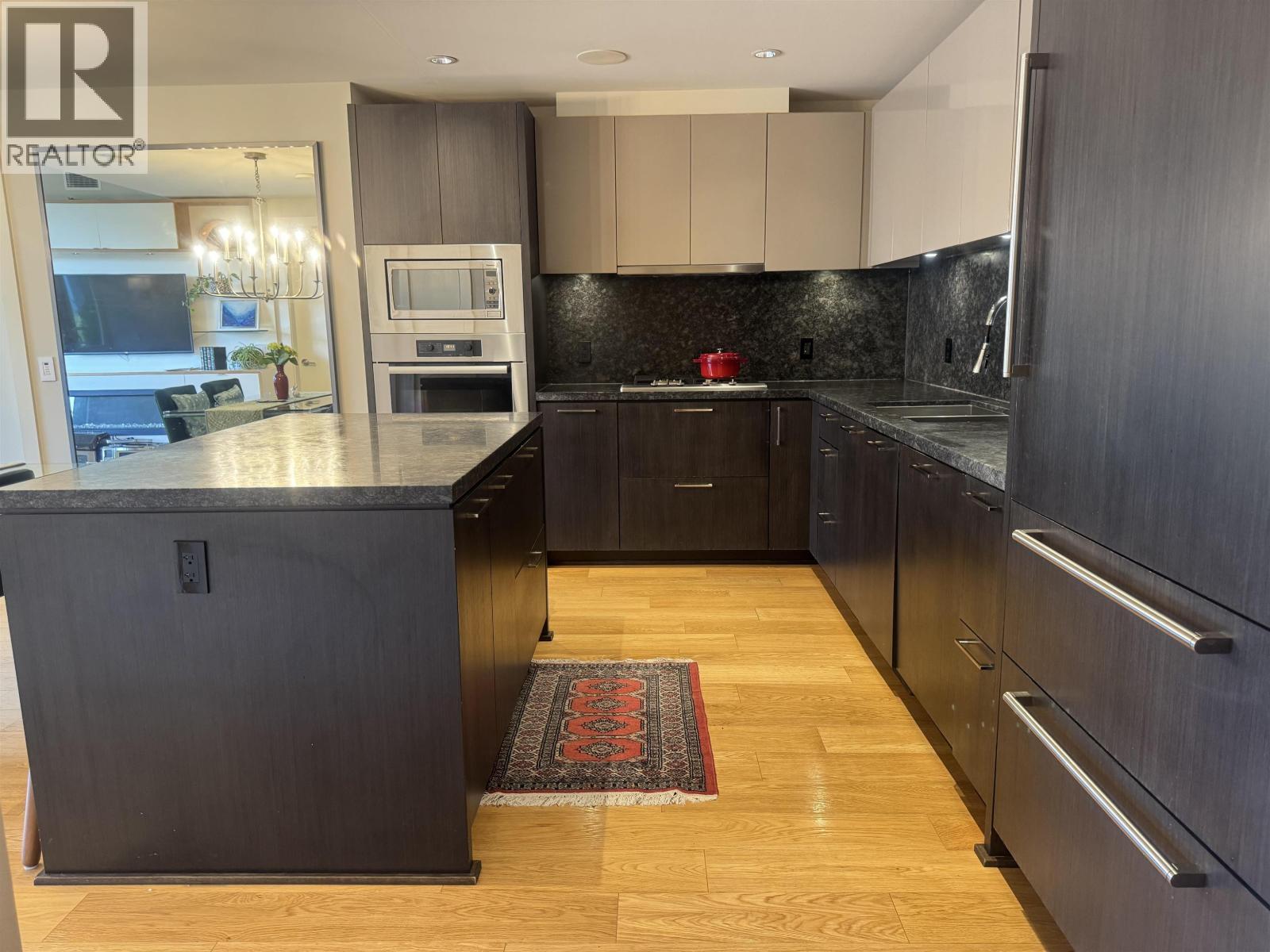 402 866 Arthur Erickson Place, West Vancouver, British Columbia  V7T 0B2 - Photo 7 - R3154351