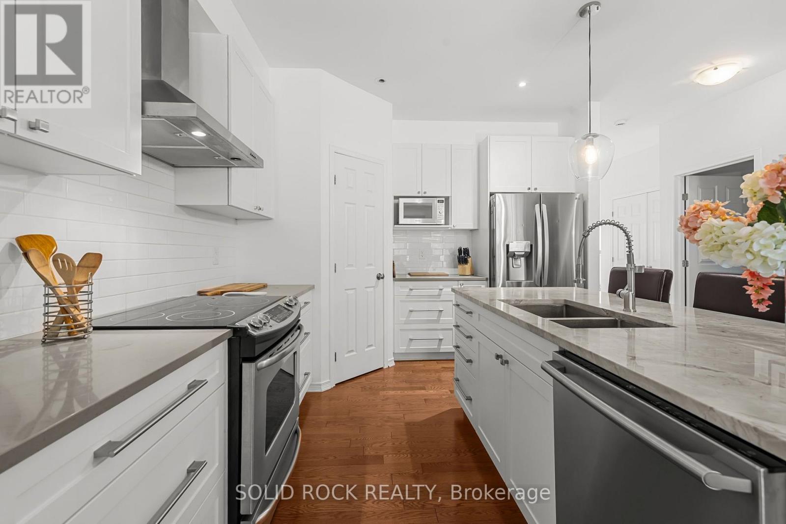 6617 Calwood Avenue E, Ottawa, Ontario  K4P 1H1 - Photo 17 - X13668348
