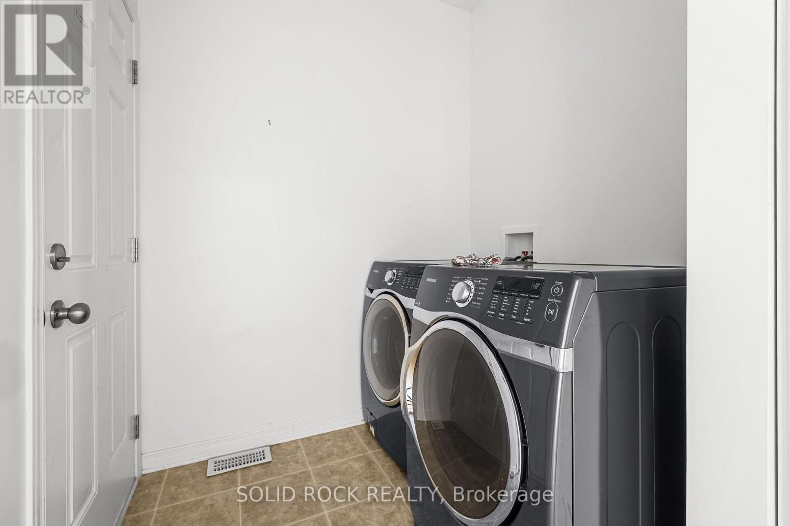 6617 Calwood Avenue E, Ottawa, Ontario  K4P 1H1 - Photo 25 - X13668348