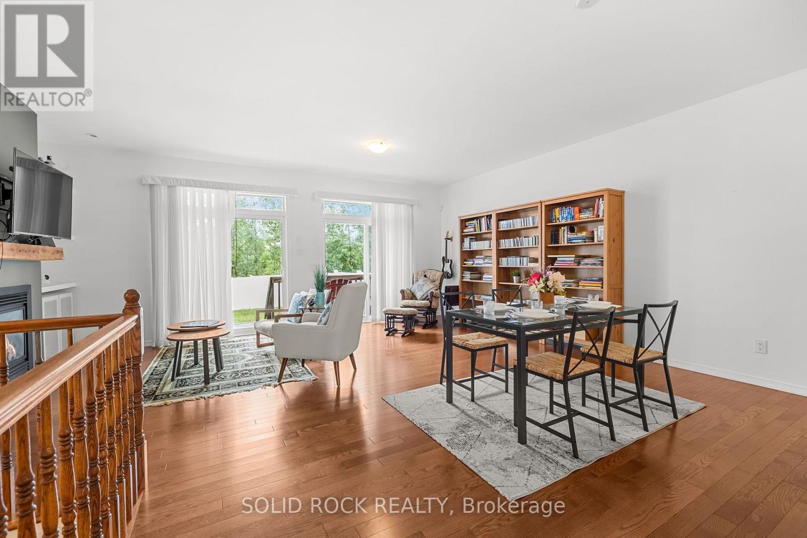 6617 Calwood Avenue E, Ottawa, Ontario  K4P 1H1 - Photo 7 - X13668348