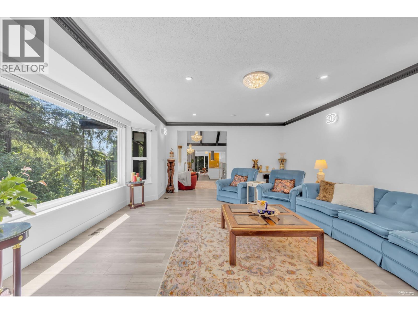 4621 Caulfeild Drive, West Vancouver, British Columbia V7W 1E9 - Photo 5 - R3131161