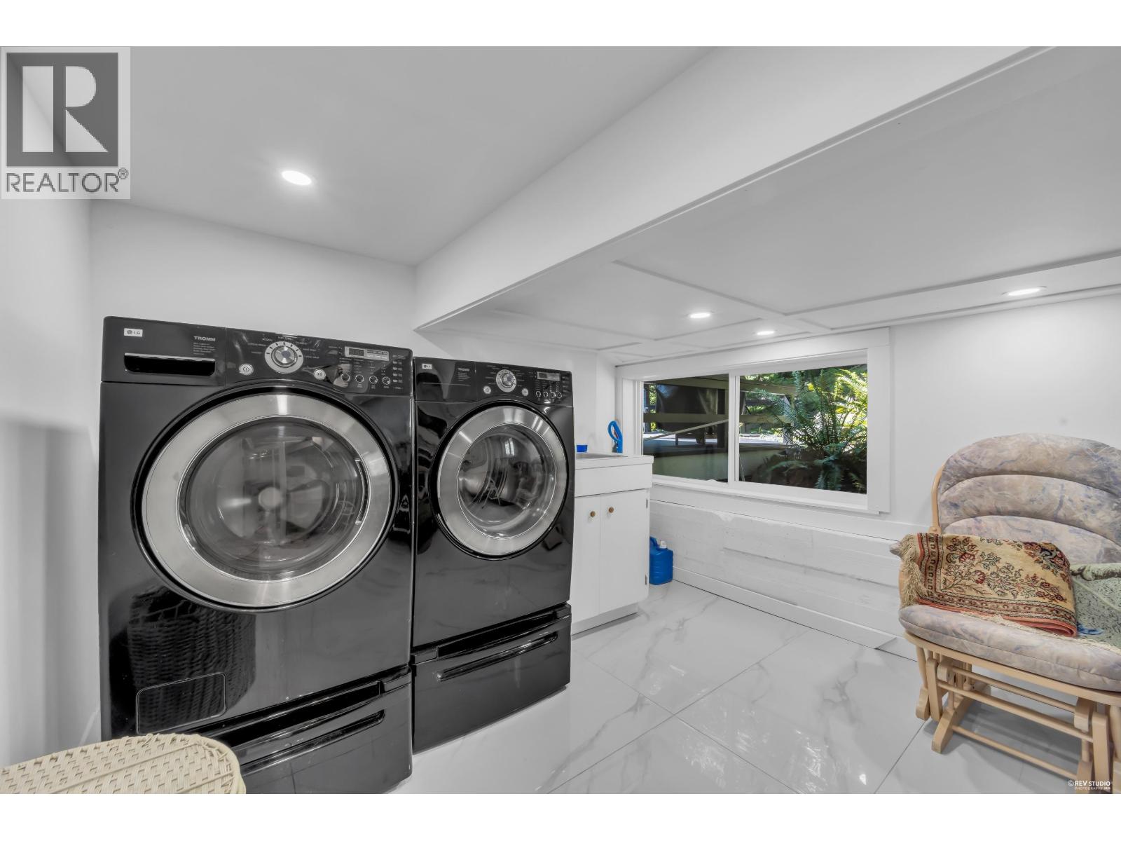 4621 Caulfeild Drive, West Vancouver, British Columbia V7W 1E9 - Photo 28 - R3131161