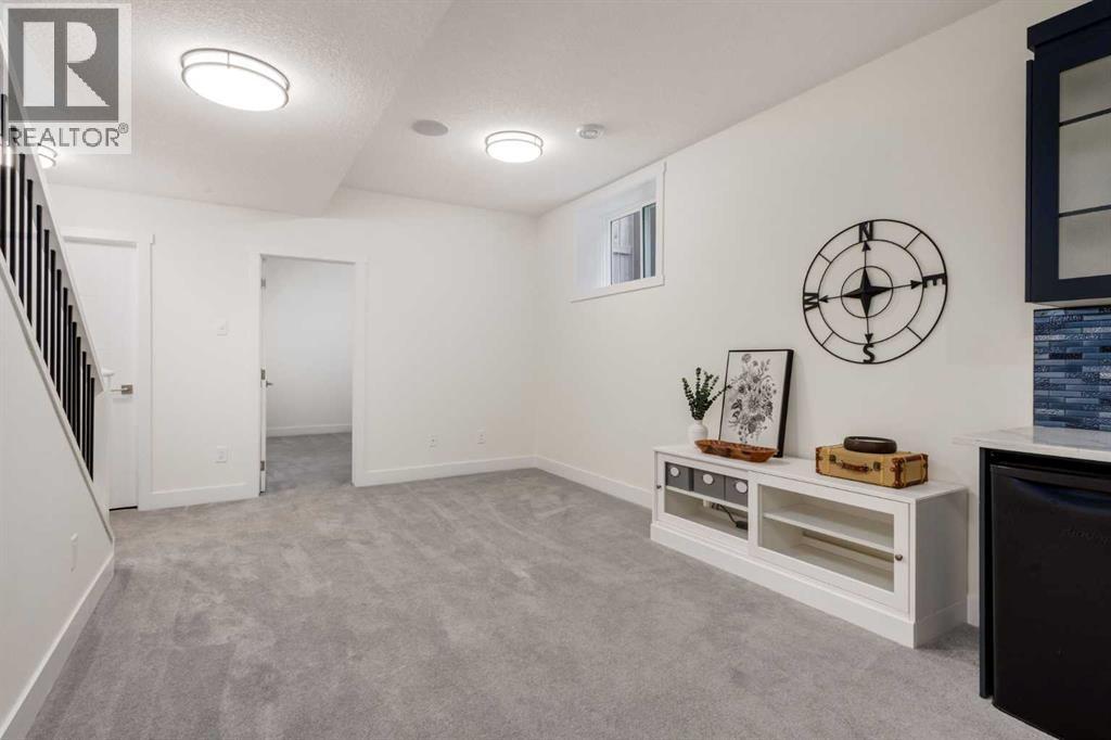 4629 72 Street NW, Calgary, Alberta  T3B 2L3 - Photo 40 - A2326337
