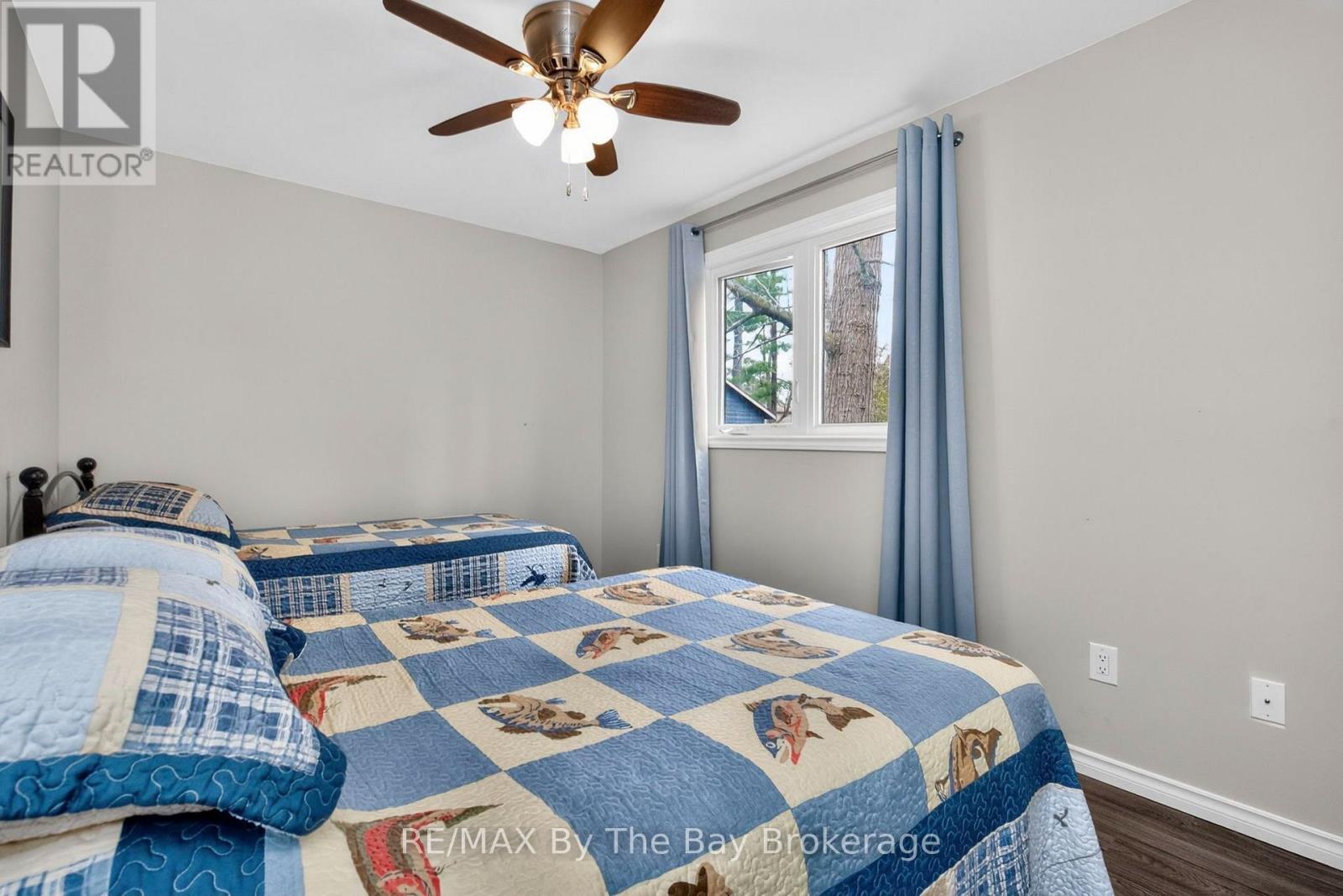 12 5th Lane, Wasaga Beach, Ontario  L9Z 2E9 - Photo 24 - S13668304