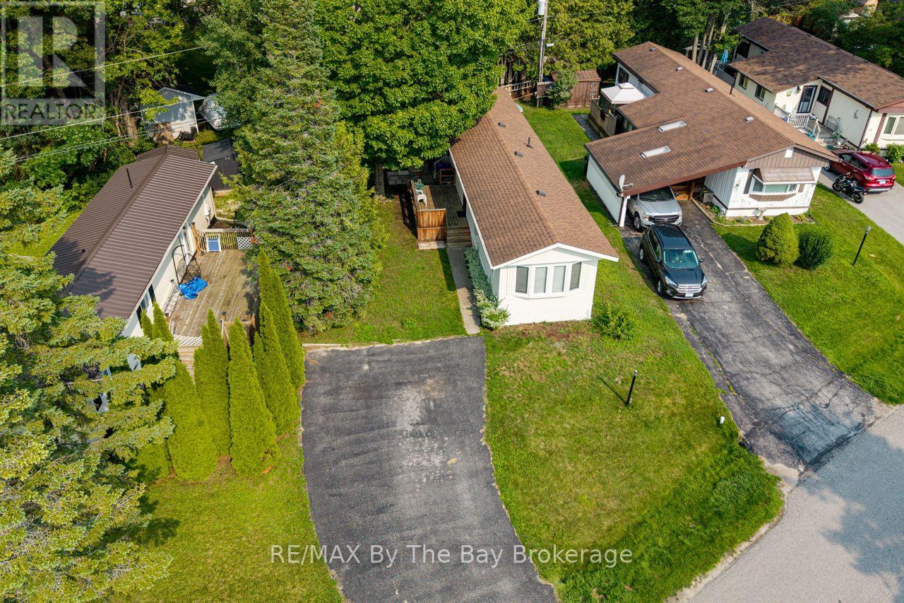 55 Georgian Glen Drive, Wasaga Beach, Ontario  L9Z 1K7 - Photo 28 - S13668444