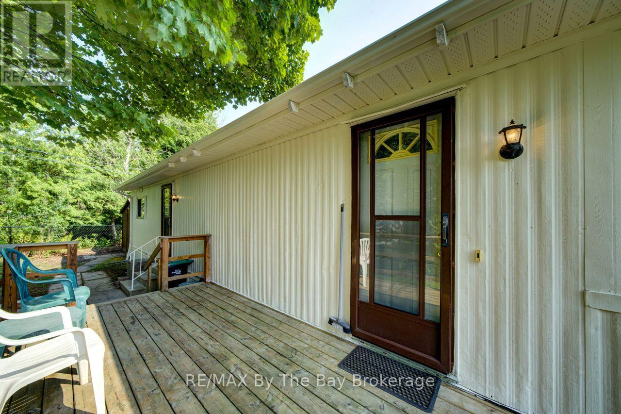 55 Georgian Glen Drive, Wasaga Beach, Ontario  L9Z 1K7 - Photo 6 - S13668444