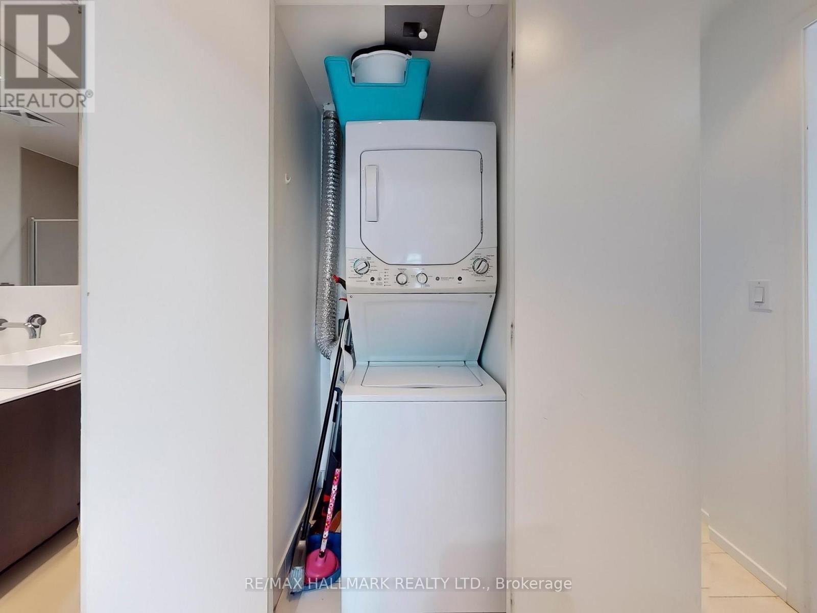 2906 - 159 Dundas Street E, Toronto, Ontario  M5B 0A9 - Photo 16 - C13668298