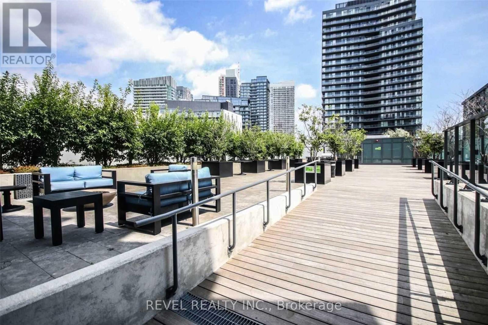 215 - 50 Bruyeres Mews, Toronto, Ontario  M5V 0H8 - Photo 18 - C13668402