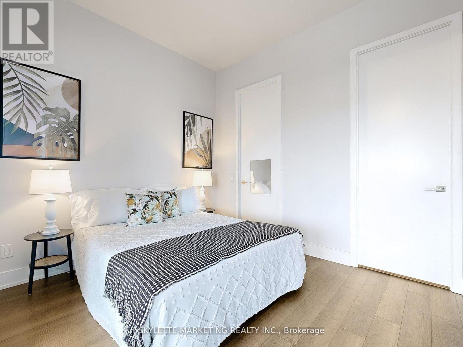 1128 - 111 St Clair Avenue W, Toronto, Ontario  M4V 1N5 - Photo 21 - C13668422