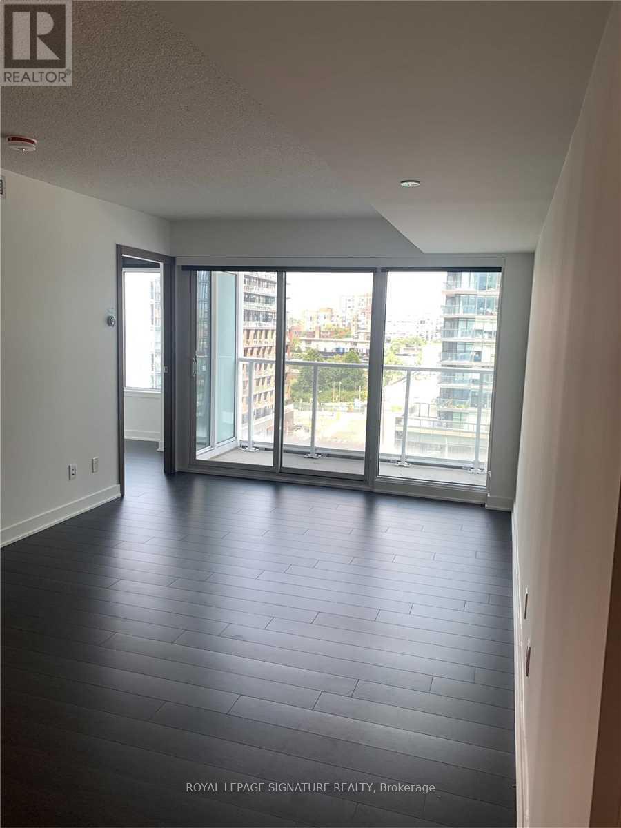 1003 - 19 Bathurst Street, Toronto, Ontario  M5V 0N2 - Photo 3 - C13668458