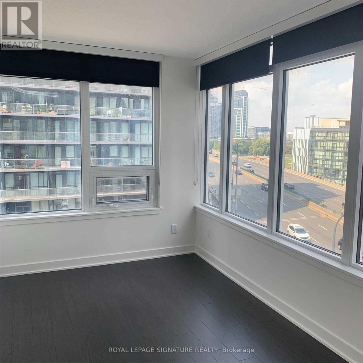 1003 - 19 Bathurst Street, Toronto, Ontario  M5V 0N2 - Photo 5 - C13668458