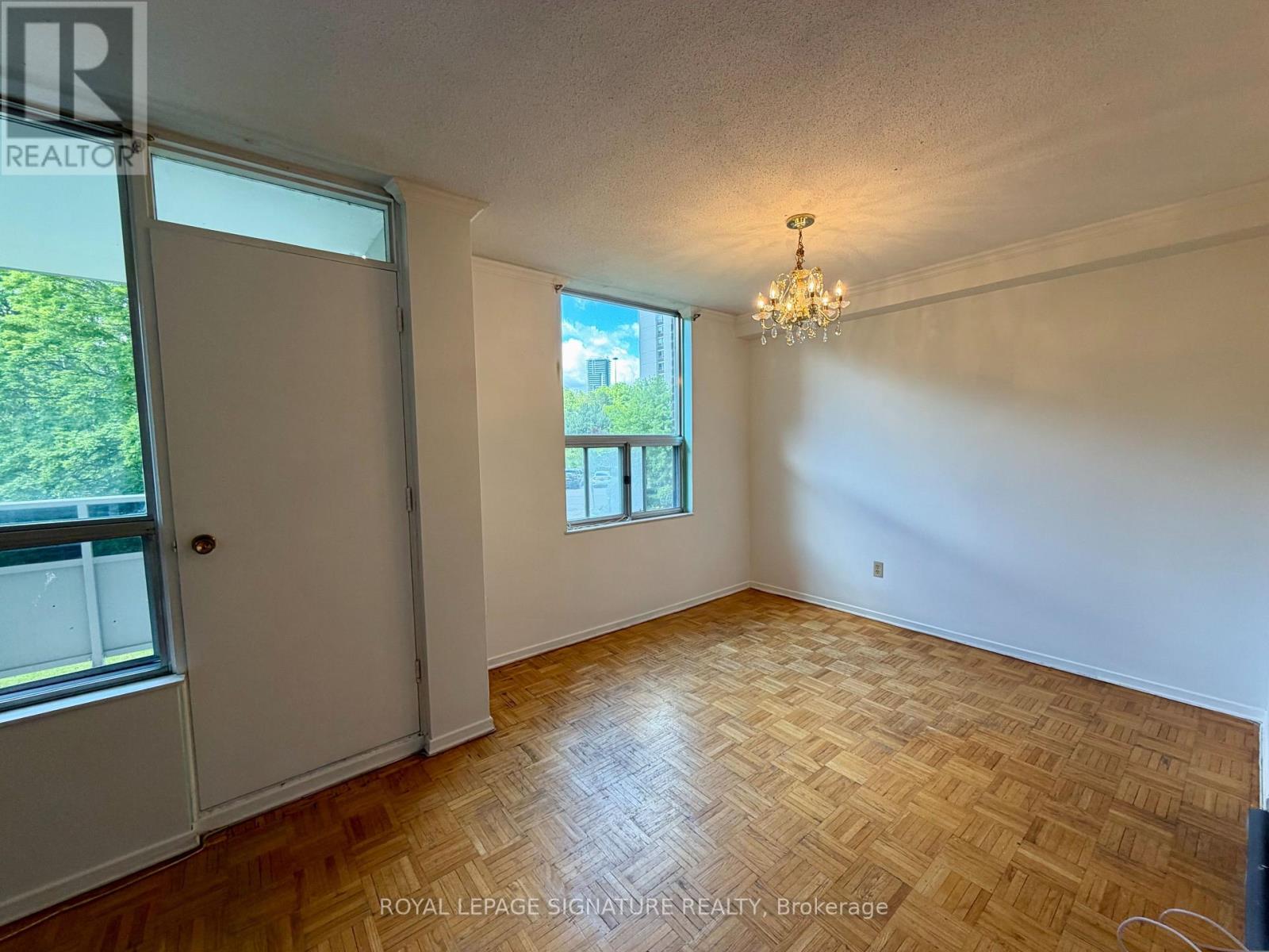 409 - 20 Edgecliff Golfway, Toronto, Ontario  M3C 3A4 - Photo 4 - C13668480