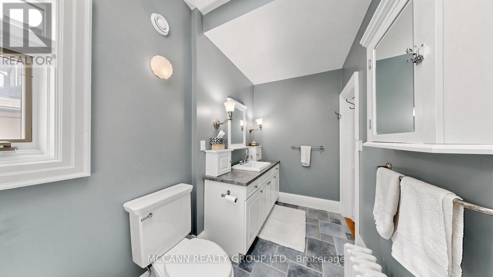 252 Sheldrake Boulevard, Toronto, Ontario  M4P 2B6 - Photo 25 - C13668508