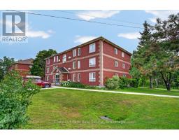 202C - 661 CEDAR LANE, bracebridge (macaulay), Ontario