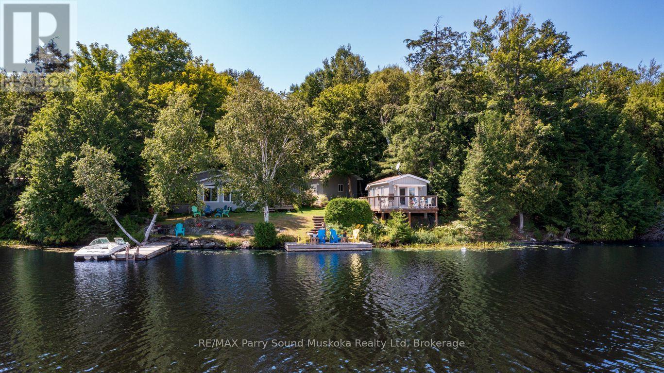 18 Maple Trail, Mcdougall, Ontario  P2A 2W7 - Photo 1 - X13668384