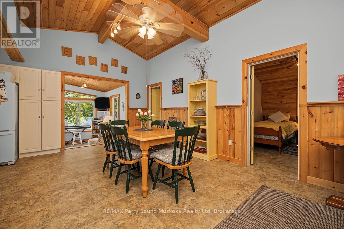 18 Maple Trail, Mcdougall, Ontario  P2A 2W7 - Photo 17 - X13668384