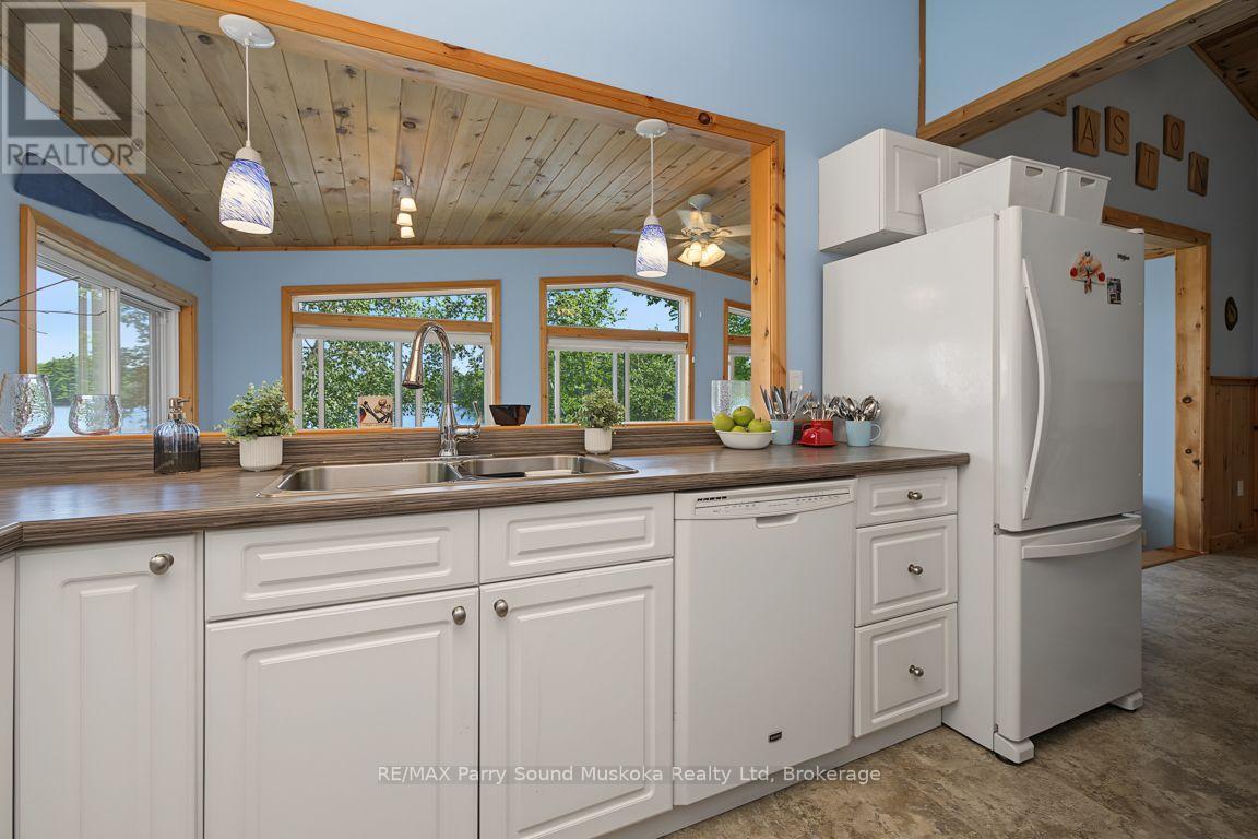 18 Maple Trail, Mcdougall, Ontario  P2A 2W7 - Photo 22 - X13668384