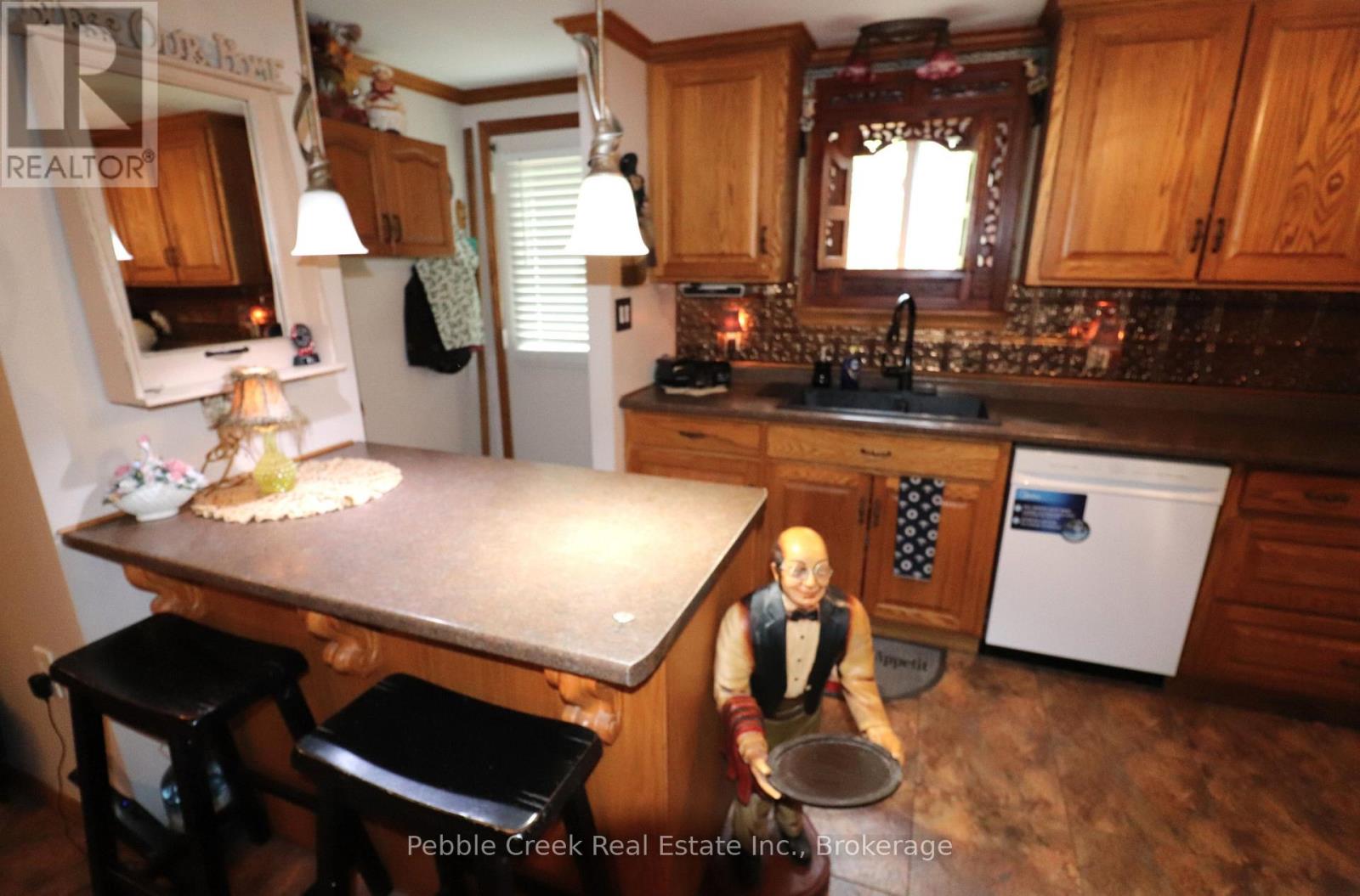 6 Garden Road, Ashfield-Colborne-Wawanosh, Ontario N7A 3Y3 - Photo 8 - X13668416