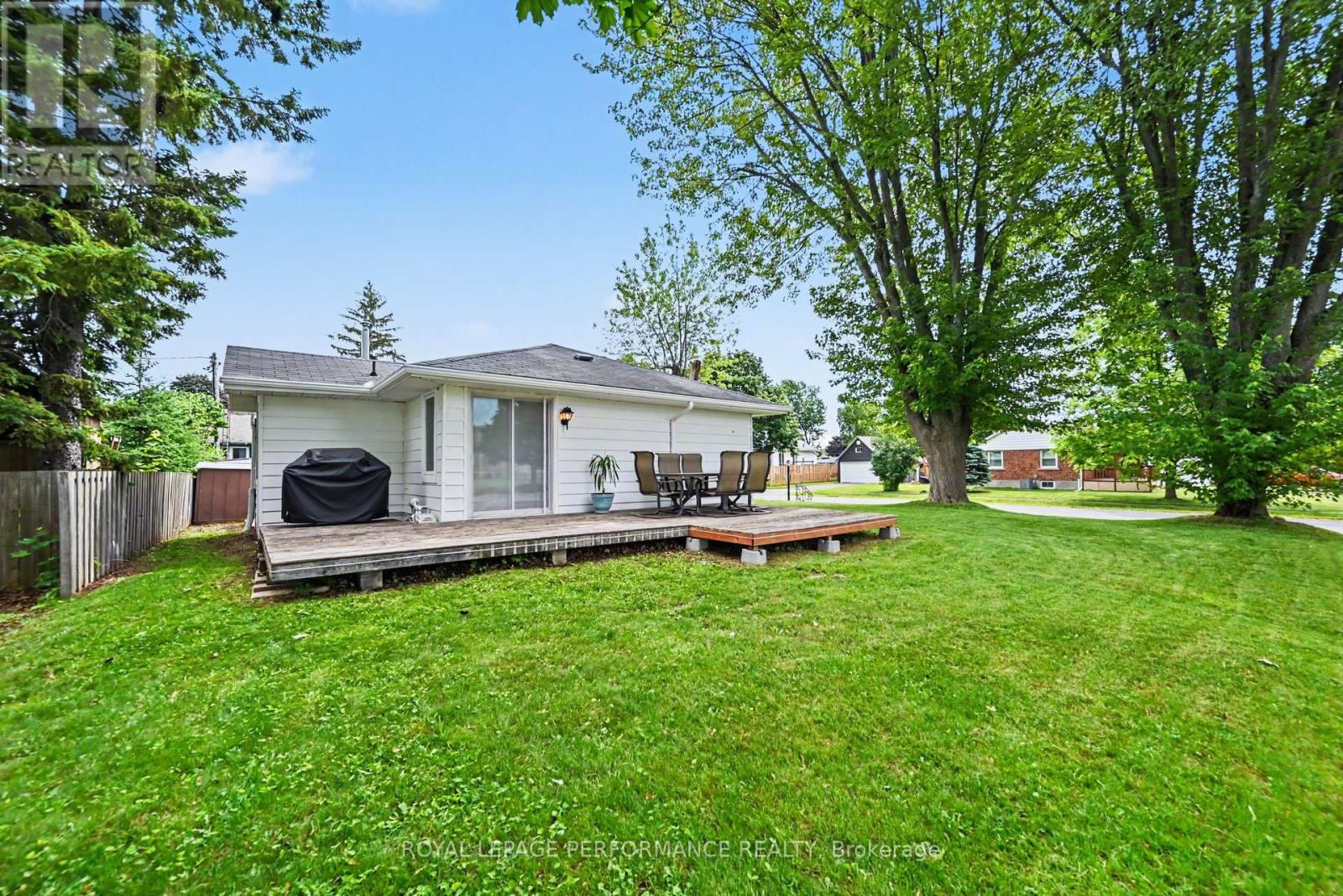 1 Adam Dixon Avenue, South Stormont, Ontario K0C 1P0 - Photo 4 - X13668492