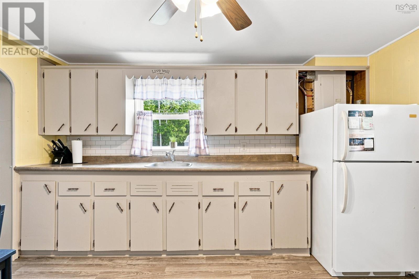 418 Old Port Mouton Road, White Point, Nova Scotia  B0T 1K0 - Photo 5 - 202620404
