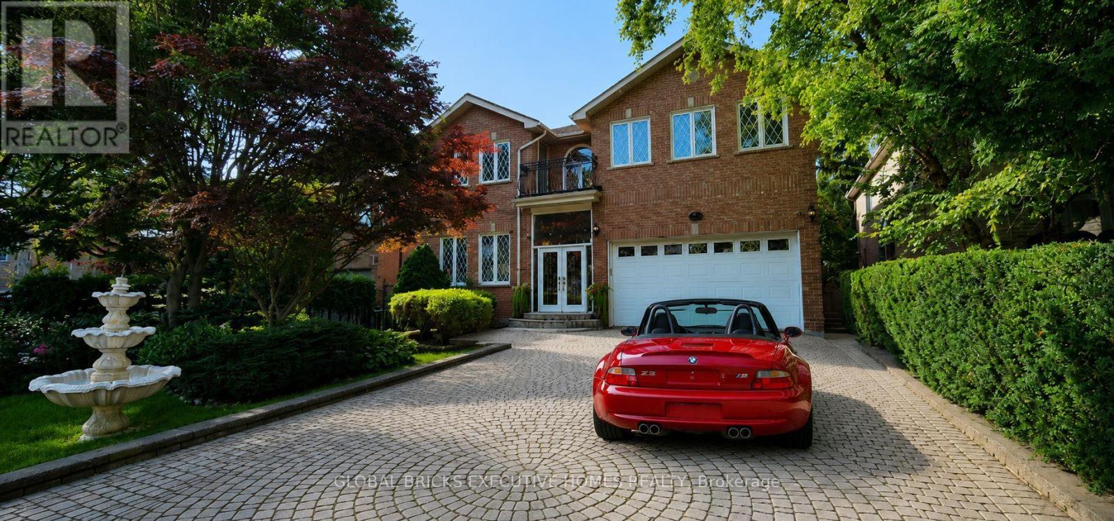 375 PRINCESS AVENUE, Toronto, Ontario