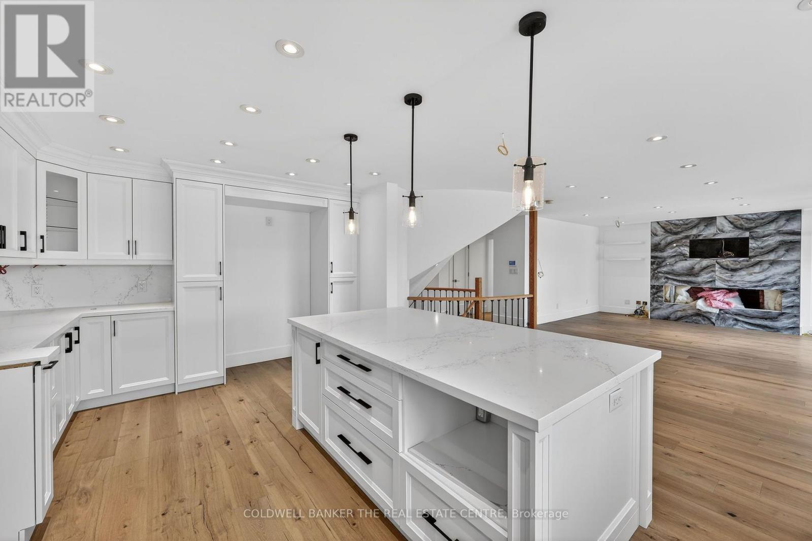 8 Brownlee Drive, Bradford West Gwillimbury, Ontario  L3Z 2A4 - Photo 17 - N13668354