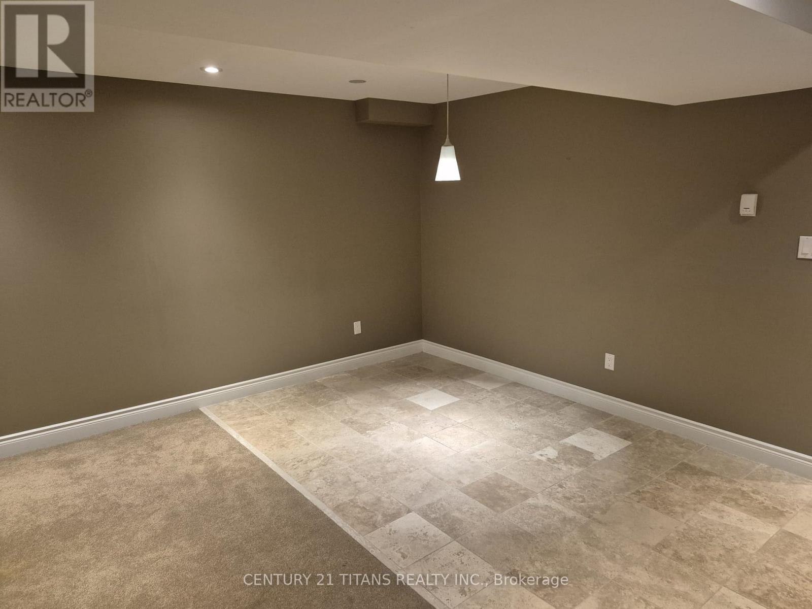 170 Tawny Crescent, Oakville, Ontario L6L 6T4 - Photo 27 - W13657766