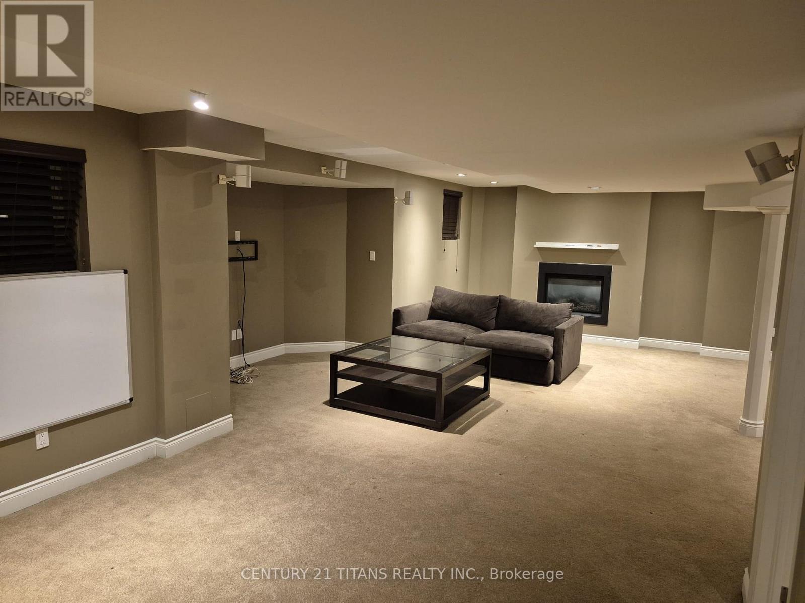 170 Tawny Crescent, Oakville, Ontario L6L 6T4 - Photo 25 - W13657766