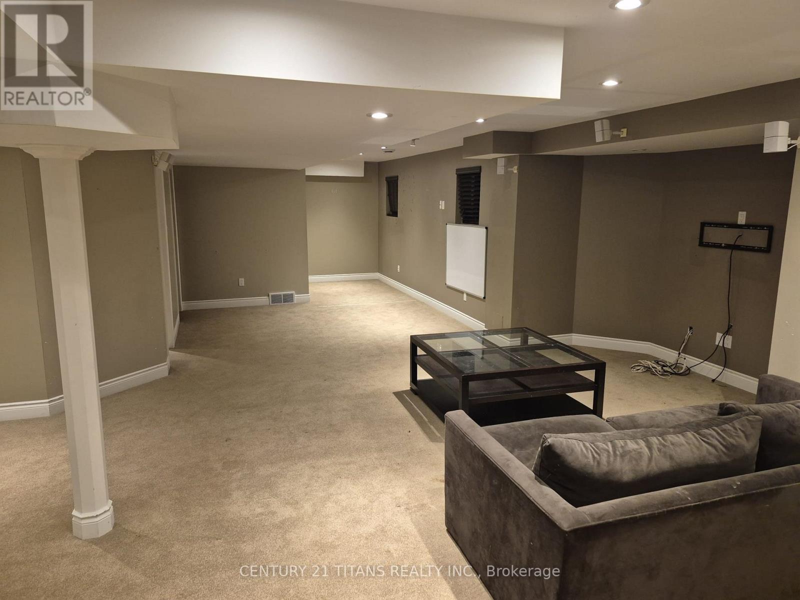 170 Tawny Crescent, Oakville, Ontario L6L 6T4 - Photo 24 - W13657766