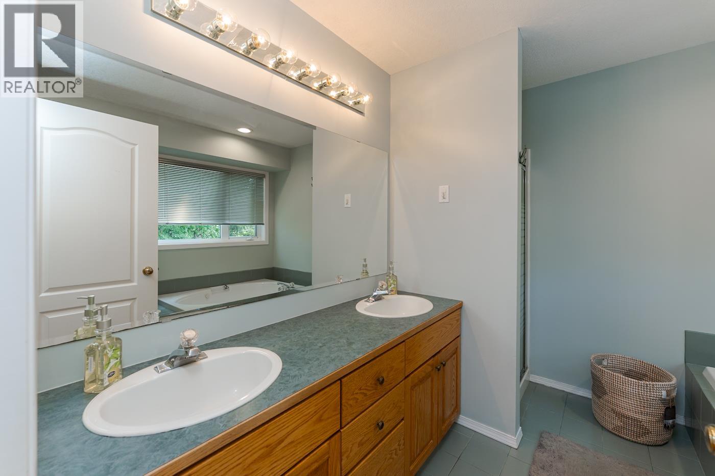 2435 Panorama Crescent, Prince George, British Columbia  V2K 4C2 - Photo 18 - R3155238