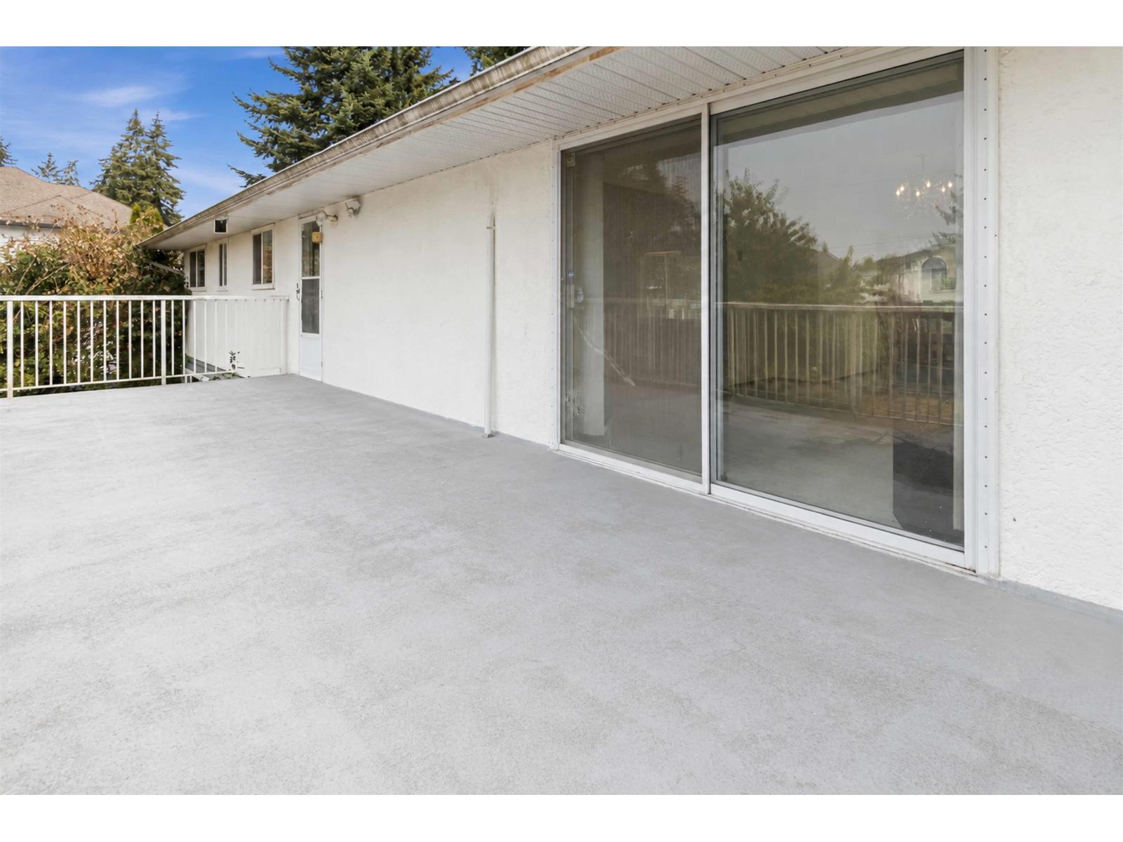 5845 124 Street, Surrey, British Columbia  V3X 1Y2 - Photo 32 - R3154357