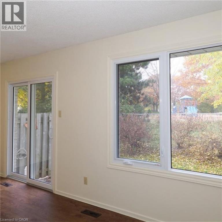 425 Kingscourt Drive Unit# 3, Waterloo, Ontario  N2K 3R4 - Photo 21 - 40829912