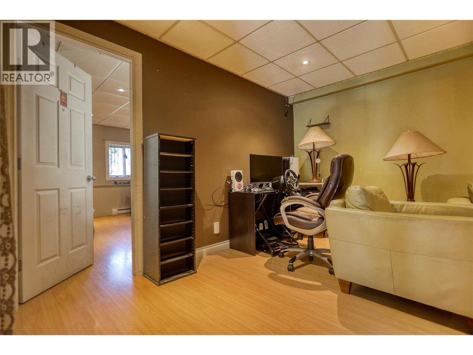 1520 3b Highway, Fruitvale, British Columbia  V0G 1L1 - Photo 32 - 10394022