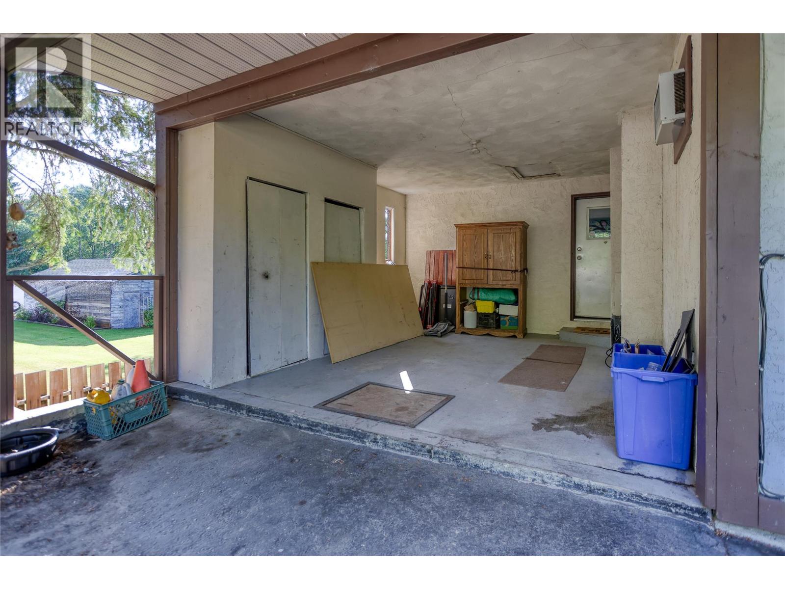 1520 3b Highway, Fruitvale, British Columbia  V0G 1L1 - Photo 49 - 10394022
