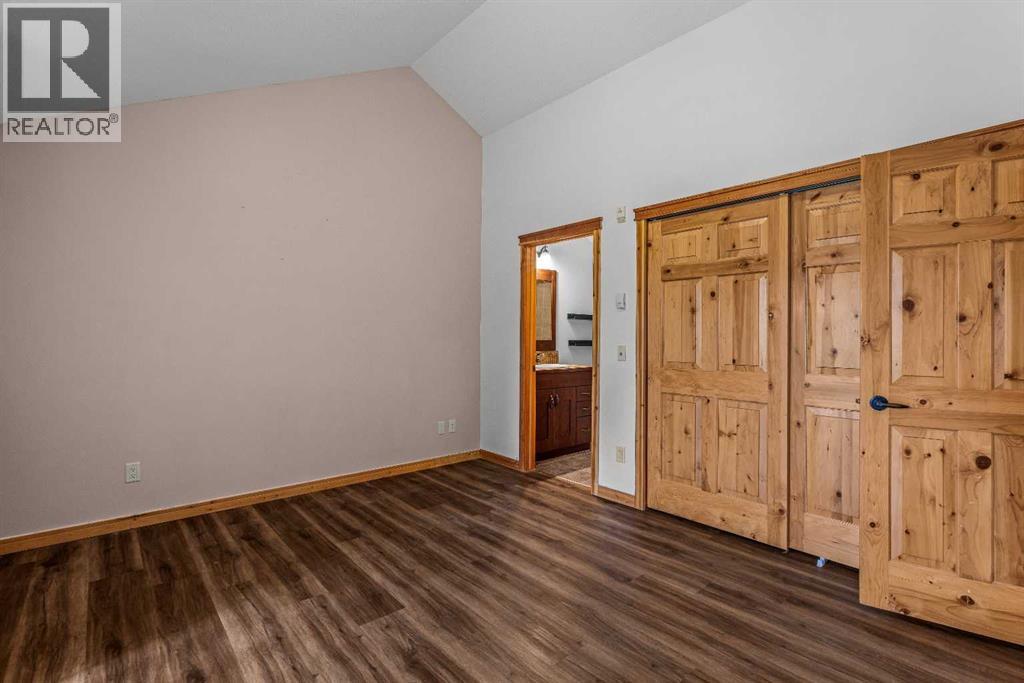 202, 75 Dyrgas Gate, Canmore, Alberta  T1W 0A6 - Photo 25 - A2318777