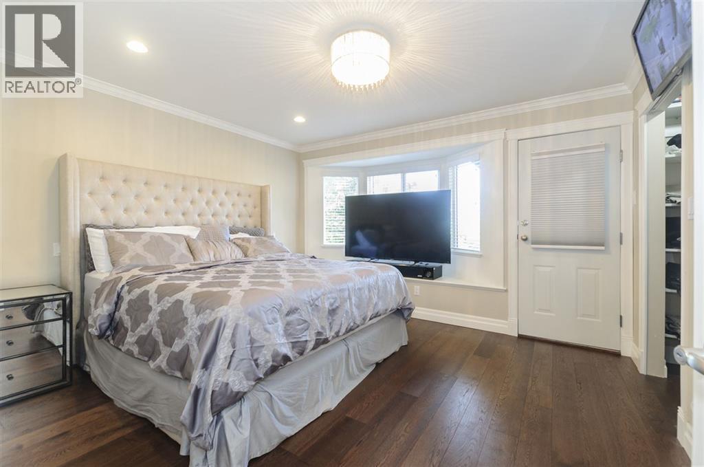 183 N Howard Avenue, Burnaby, British Columbia  V5B 1J6 - Photo 13 - R3120174