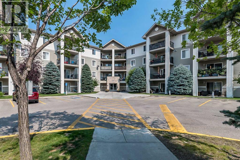 1302, 12 Cimarron Common, Okotoks, Alberta  T1S 1G6 - Photo 1 - A2325236