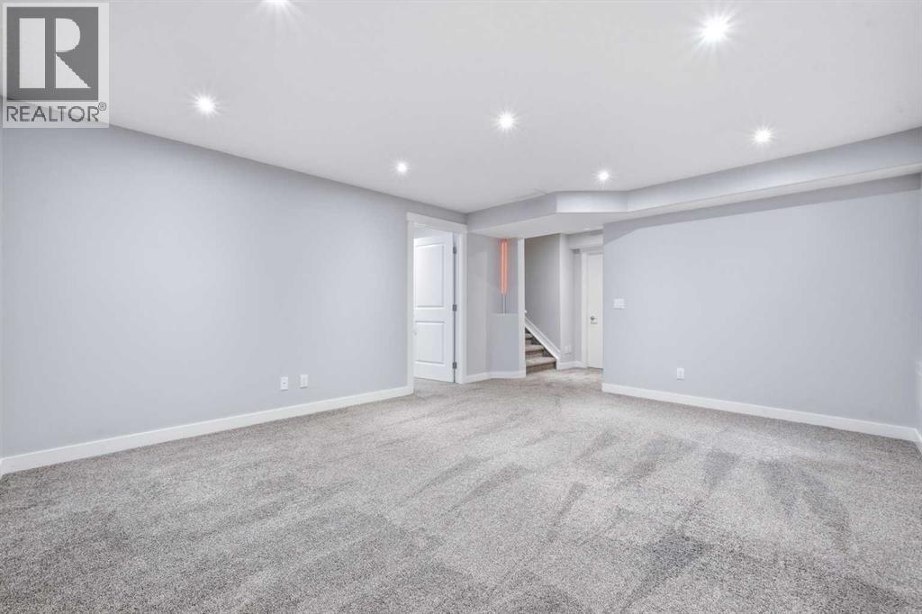 80 Sherwood Crescent NW, Calgary, Alberta  T3R 0G2 - Photo 31 - A2327064